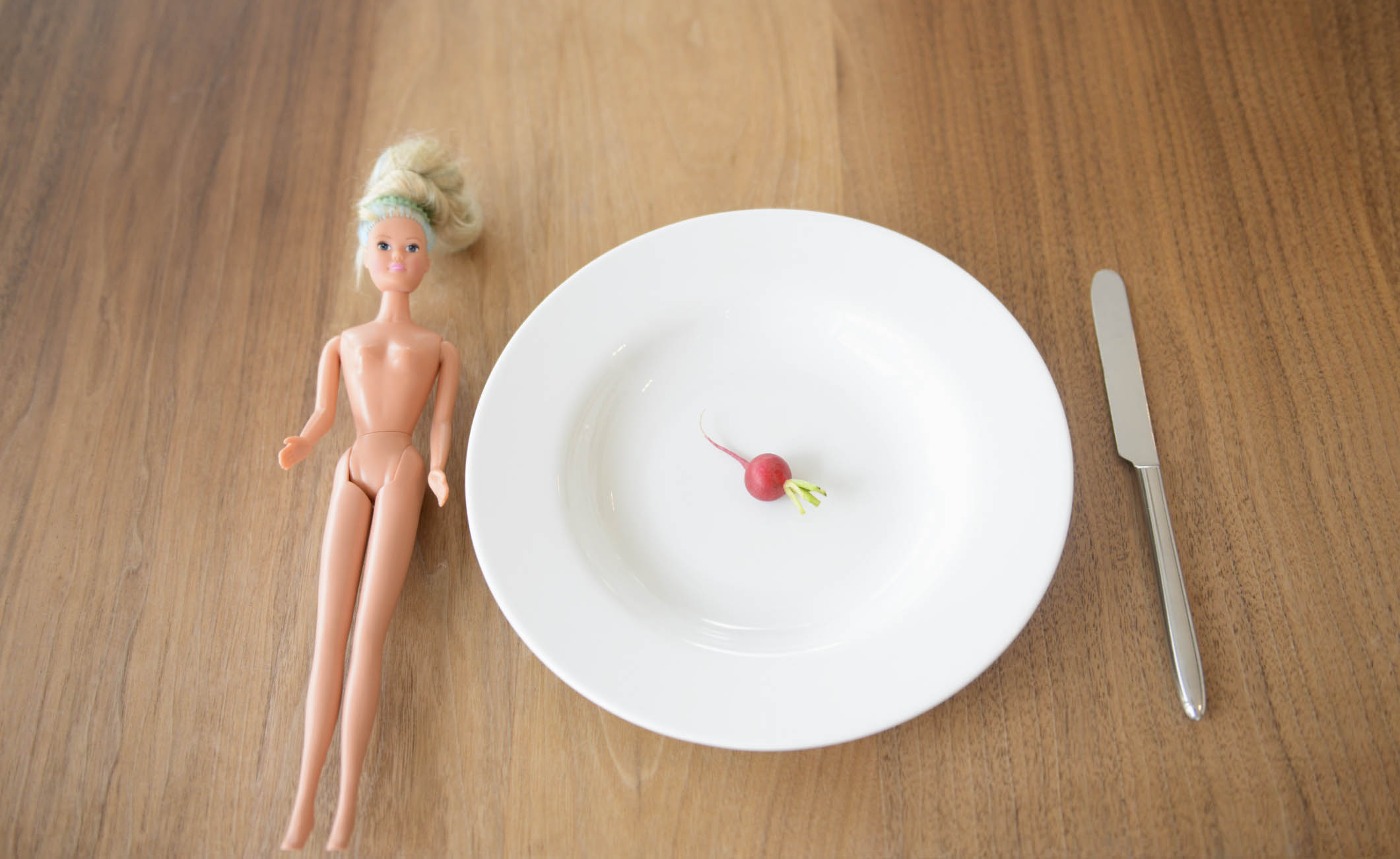 Anoressia è “moda”: la correlazione tra mondo della moda e i disturbi dell’alimentazione