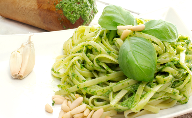 Perché gli inglesi dicono che il pesto ligure fa male?